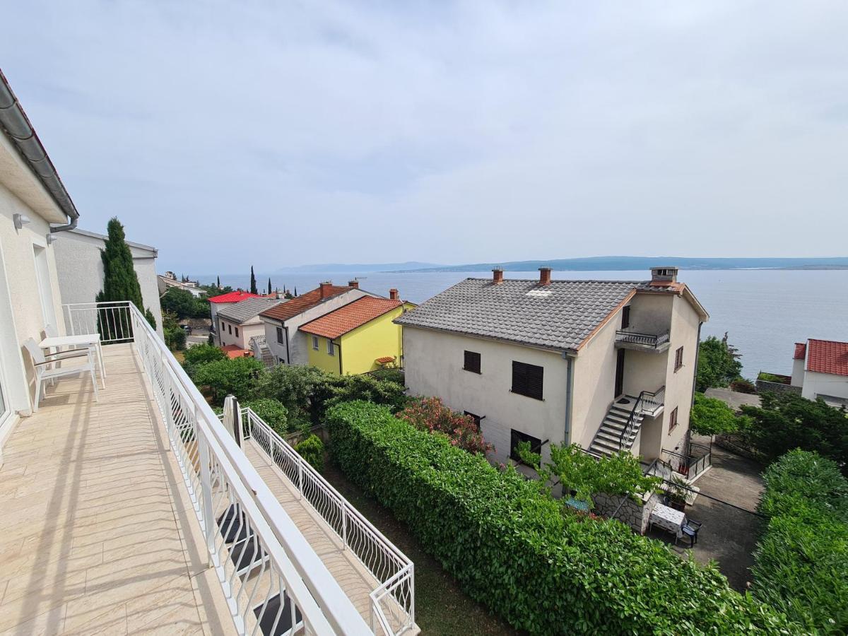 Apartments Elizabeta Dramalj Exterior photo